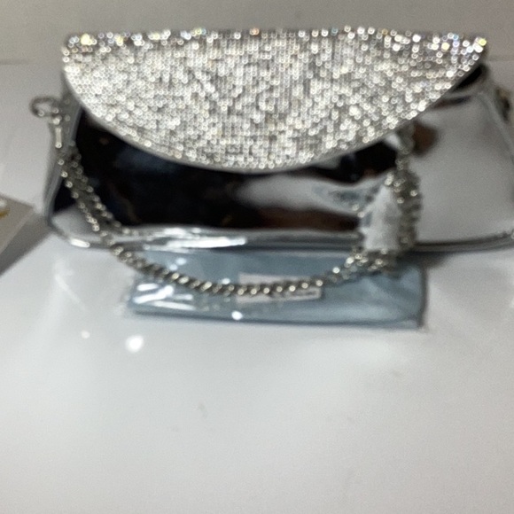 ORCHID CRYSTAL FLAP MIRROR METALLIC PATENT CLUTCH BAG - Picture 9 of 10
